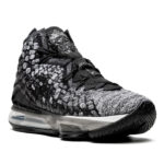کفش پیاده روی نایکی مدل LEBRON 17 - تصویر 3