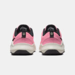 کفش ورزشی زنانه نایک مدل Nike Legend Essential 3